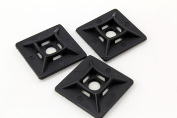 Bases plásticas fijación con tornillo para bridas de nylon