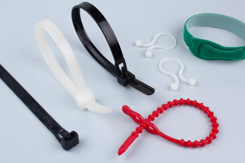 Bridas de plástico reutilizables