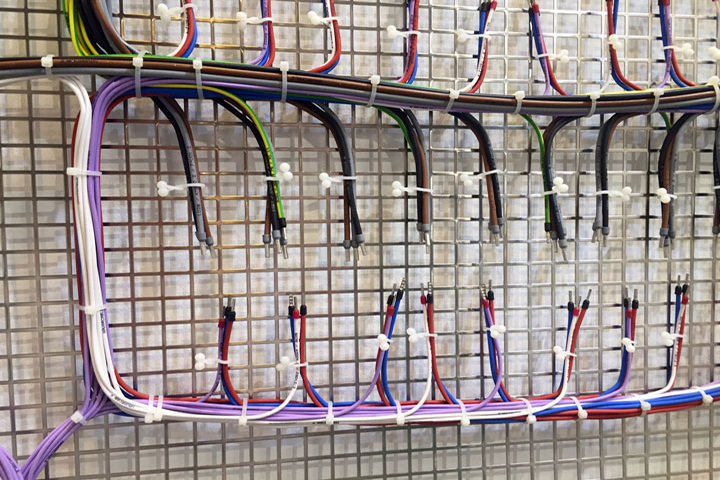 Bridas Reutilizables Twist Lock para sujetar cables