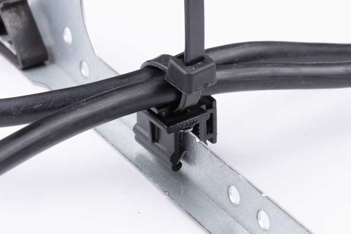 brida edgeclip encima perpendicular